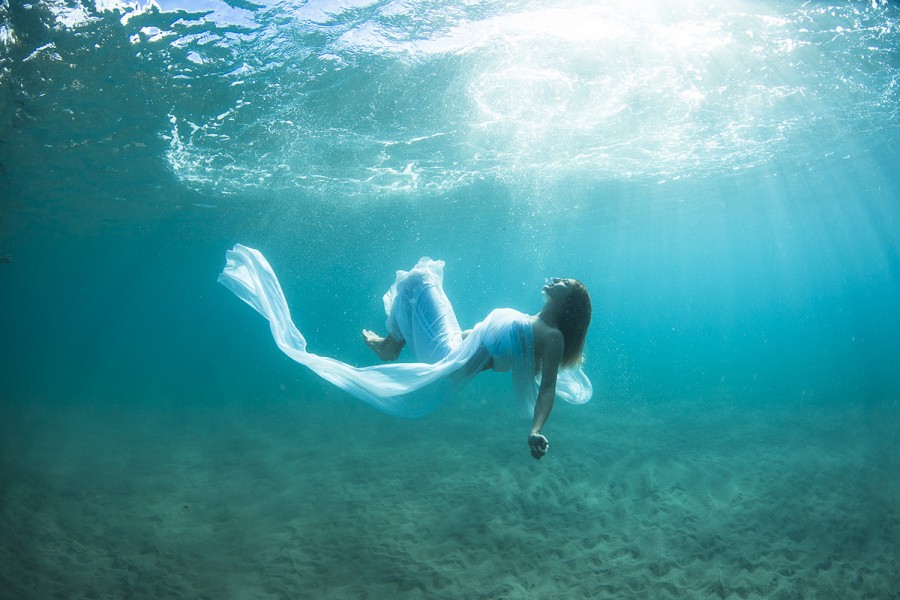 Ondine-Underwater-3-Damien-Poullenot.jpg