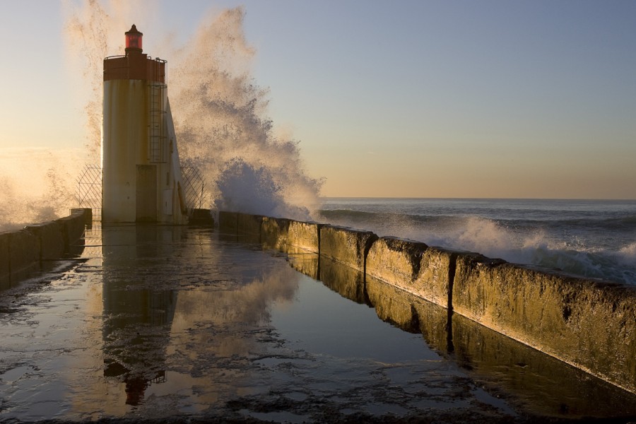 Lighthouse-Reflection