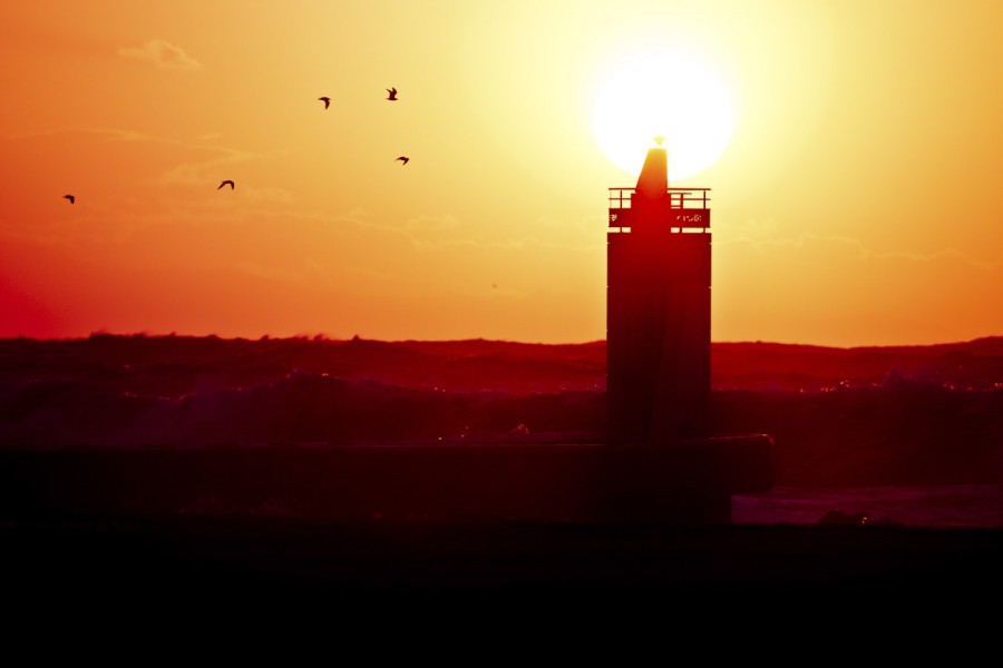 Red-Lighthouse